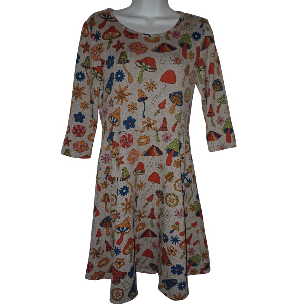 LA Soul Women's 3/4 Sleeve Sweater Dress Psychedelic‎ Mushroom Print Small Grey